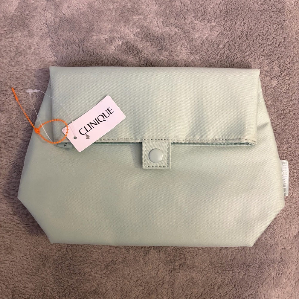 NWT Clinique Mint Green Foldable Makeup Bag Pouch